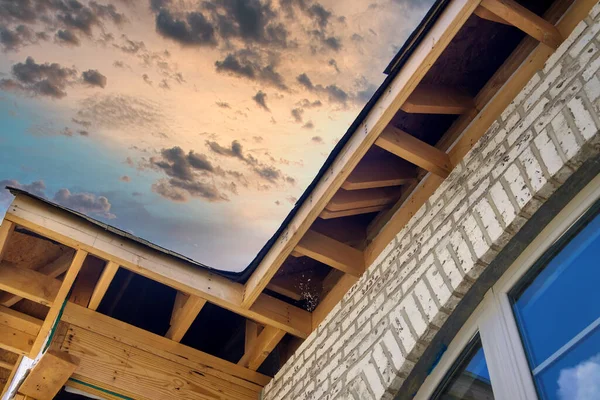 Getting Ready Installation Soffits New Homes Roof Construction — Stockfoto