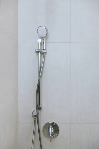 Modern Bathroom New Home Construction Features Shower Head — ストック写真