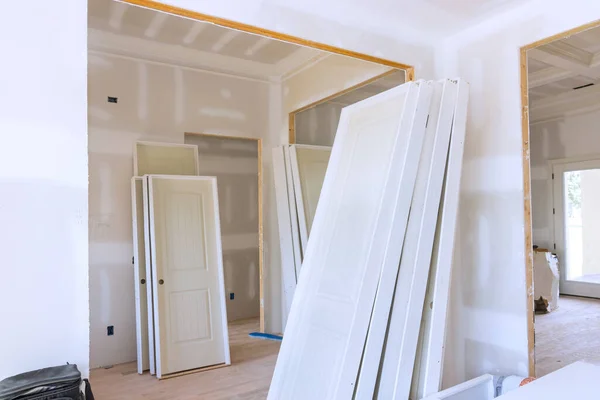 Process Preparing Interior Wooden Doors Installation New House Construction — Stockfoto