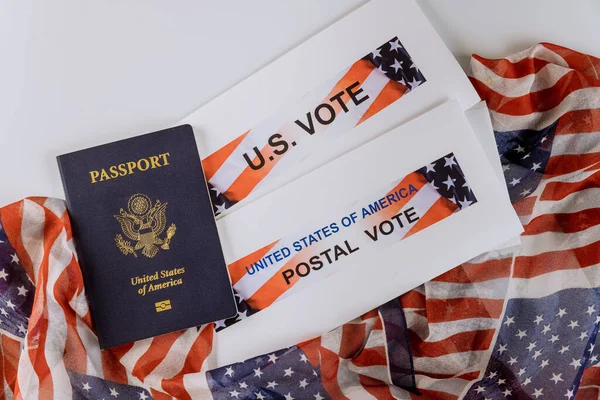 在美国的全国大选期间 只有美国公民才能够在投票当天邮寄投票 — 图库照片