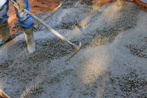 Pouring Wet Concrete While Paving Driveway New Home Construction Site — Stock Photo, Image