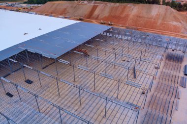 Metal çelik alüminyum çerçeve yapısı, fabrika depoları için kullanılır.