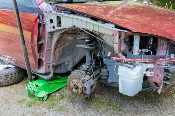 Replacing Front Fender Vehicle Car Jack Lifting Vehicle Accident — Stock Photo, Image