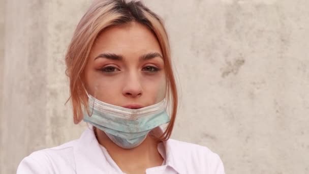 Dirty Tired Exhausted Nurse Ash Face Hospital Infirmary Hard Working — Video