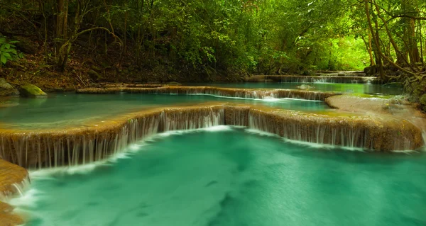 Erawan şelale. — Stok fotoğraf