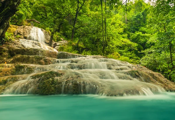 Erawan waterfall. — Stock Photo, Image