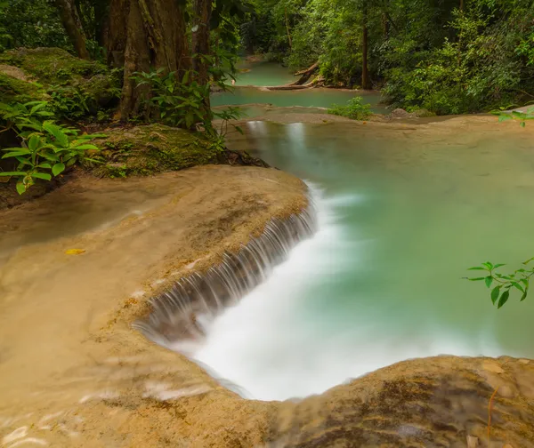 Erawan şelale. — Stok fotoğraf