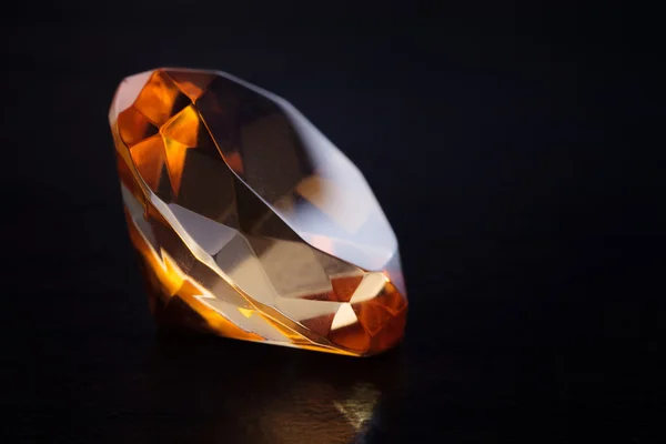 オレンジ色の石. — ストック写真