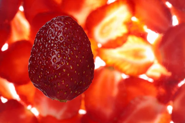Strawberry cut. — Stock Photo, Image