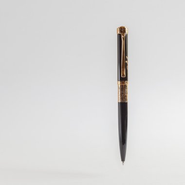 gri arka planda izole klasik kalem