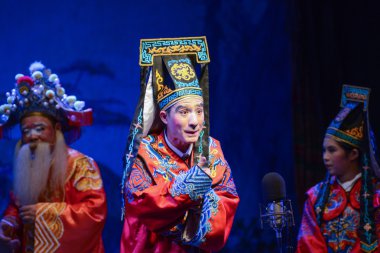 Geleneksel Çince opera üzerinde Çince ghost Festivali performans bir performans