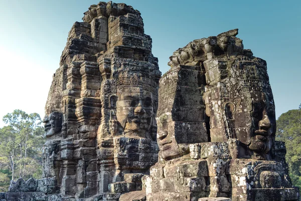 Angkor thom: templet bayon — Stockfoto