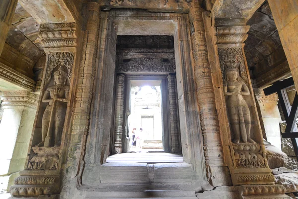 La porta del tempo all'Angkor Wat, Cambogia — Foto Stock