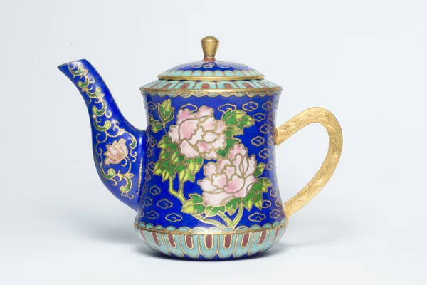 Cloisonne traditional chinese tea pot — Stock Photo, Image