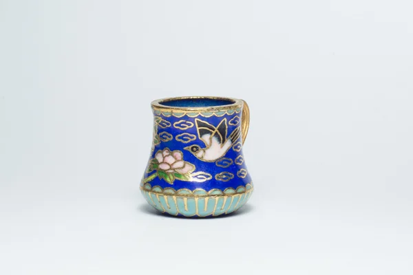 Традиционный китайский чашечка чая Cloisonne — стоковое фото