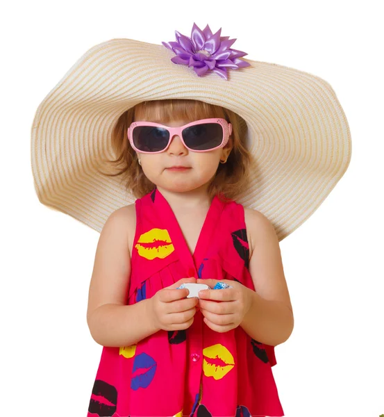 Kleines Mädchen mit Hut und Brille — Stockfoto