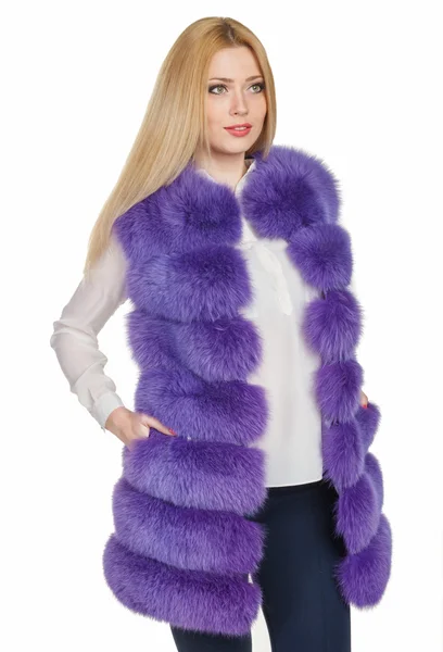 Kürklü güzel kız.