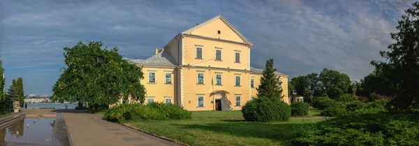 Ternopil Ukraina 2021 Historiska Slott Vallen Ternopil Ukraina Sommarmorgon — Stockfoto