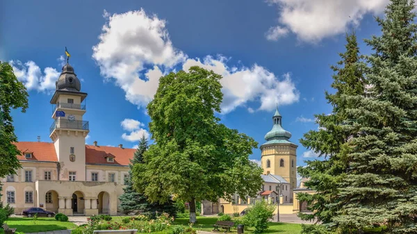 Zhovkva Ukraine 2021 Die Burg Zhovkva Ukrainischen Lemberg Einem Sonnigen — Stockfoto