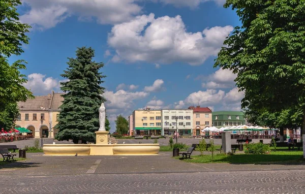 Zhovkva Ucrânia 2021 Vicheva Market Square Cidade Zhovkva Região Lviv — Fotografia de Stock