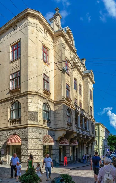 Lviv Ucrânia 2021 Rua Cidade Velha Lviv Ucrânia Dia Ensolarado — Fotografia de Stock