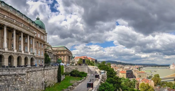 Budapešť Maďarsko 2021 Budínský Palác Budapešti Maďarsko Letní Den — Stock fotografie