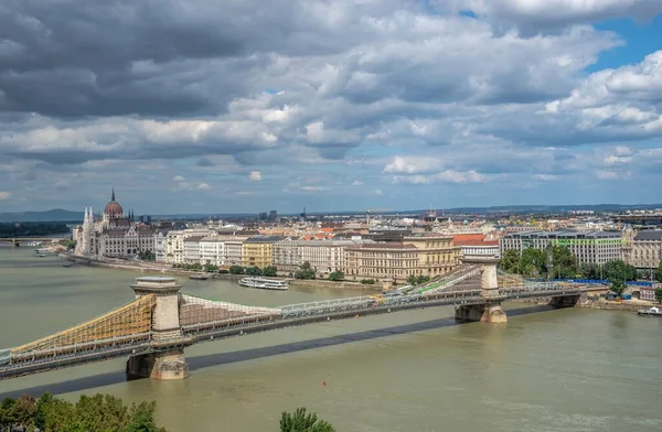 Budapešť Maďarsko 2021 Panoramatický Výhled Dunaj Nábřeží Budapešti Maďarsko Slunečného — Stock fotografie