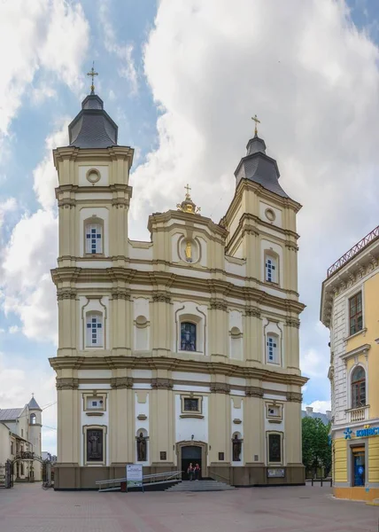 Ivano Frankivsk Ukrajina 2021 Katedrála Vzkříšení Ivano Frankivsku Ukrajina Zamračený — Stock fotografie