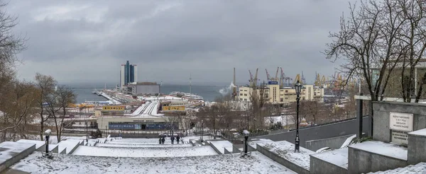 Odessa Ukrajina 2022 Sněžný Zimní Den Oděse Ukrajině Potěmkinovy Schody — Stock fotografie