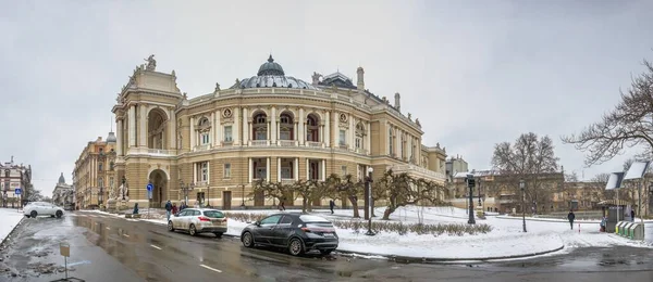 Odessa Ukraina 2022 Śnieżny Zimowy Dzień Odessie Ukrainie Teatr Opery — Zdjęcie stockowe