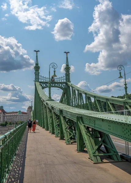 Budapeste Hungria 2021 Liberty Bridge Sobre Rio Danúbio Budapeste Dia — Fotografia de Stock