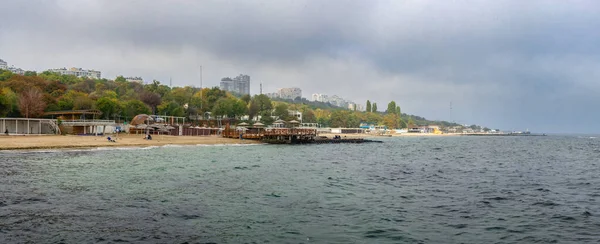 Odessa Ucraina 2020 Triste Giornata Primaverile Sulla Spiaggia Langerone Odessa — Foto Stock
