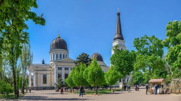 Odessa Ucrania 2022 Plaza Catedral Odessa Ucrania Soleado Día Primavera — Foto de Stock