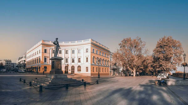 Odessa Ukraine 2019 Monument Count Richelieu Primorsky Boulevard Odessa Ukraine — Stock Photo, Image