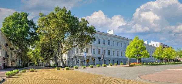 Odessa Ucrânia 2022 Rua Lanzheronovskaya Odessa Ucrânia Dia Ensolarado Verão — Fotografia de Stock