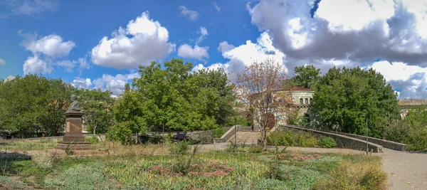 Edificio Abandonado Del Antiguo Sanatorio Kuialnyk Odessa Ucrania Día Soleado —  Fotos de Stock