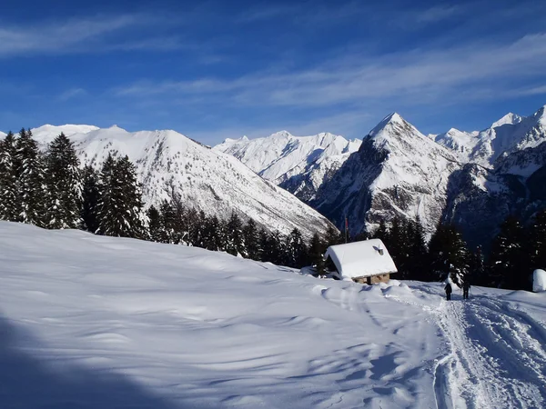 Val Blenio. snowy path — Stock Photo, Image