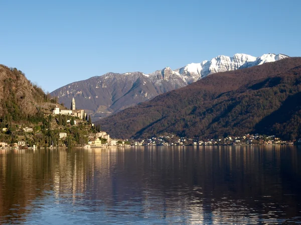 Suiza Lago de Lugano. vista sobre Morcote . —  Fotos de Stock