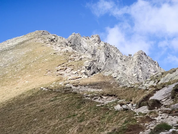 メラーノの冬山の上を歩いてください。 — ストック写真