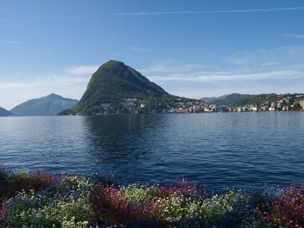 Widok na zatokę lugano — Zdjęcie stockowe