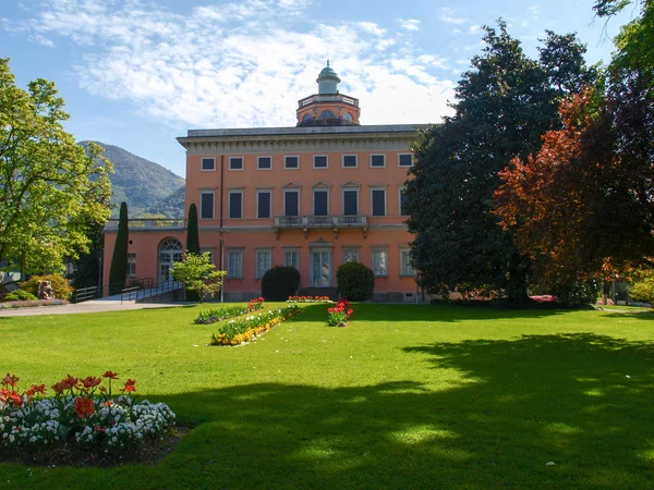 Villa ciani v botanické zahradě města lugano — Stock fotografie