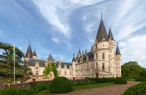 城堡 du nozet-布衣卢瓦尔 — 图库照片