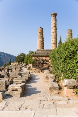Yunanistan delphi. Apollon Tapınağı