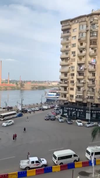 Mansura Egipto 2018 Calle Principal Ribera Del Río Ciudad Egipcia — Vídeos de Stock