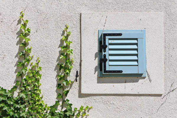 Вентиляционное окно — стоковое фото