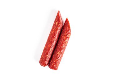 Beyaz arka planda izole edilmiş sosis. Çin sosisi..