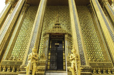 Pagoda adlı wat pra-keaw