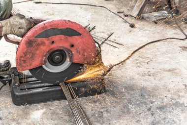 kesim çelik kadar yakın