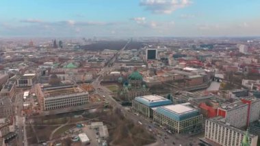 Hava görüntüsü. Berlin Almanya. Yüksek kalite 4k görüntü.