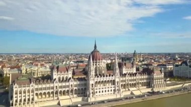 Hava görüntüsü. Budapeşte, Macaristan. Yüksek kalite 4k görüntü.